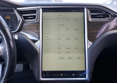 2015 Tesla Model S 85D из США, поврежденный, VIN 5YJSA1H29FF081284